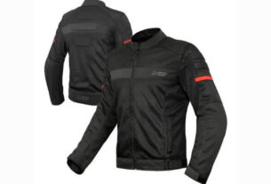 Motociclista usando a jaqueta X11 air masculina, combinando conforto, estilo e proteção.