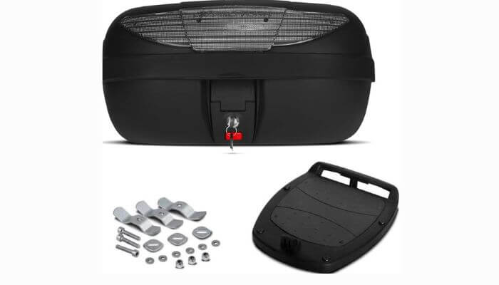 Base de instalação do Bauleto Pro Tork 45 Litros fixada na moto.